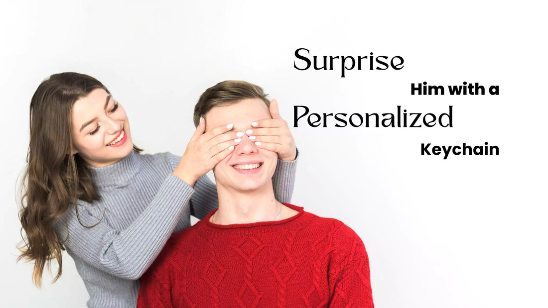 Personalised keychain for men – engraved, stylish, and perfect for casual Fridays or special surprises. 