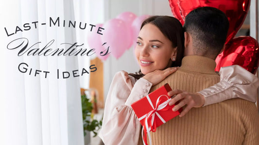 Romantic personalised jewellery & engraved keychains for Valentine’s Day gifts