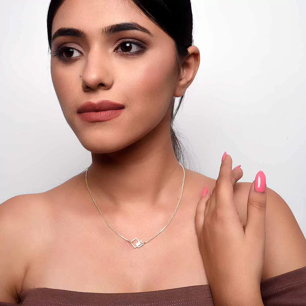 sophisticated Squared Off Pendant Necklace – Modern Geometric Jewelry Design
squared off pendant necklace, modern geometric jewelry, stylish squared off pendant, contemporary squared pendant, elegant geometric necklace, minimalist squared off jewelry