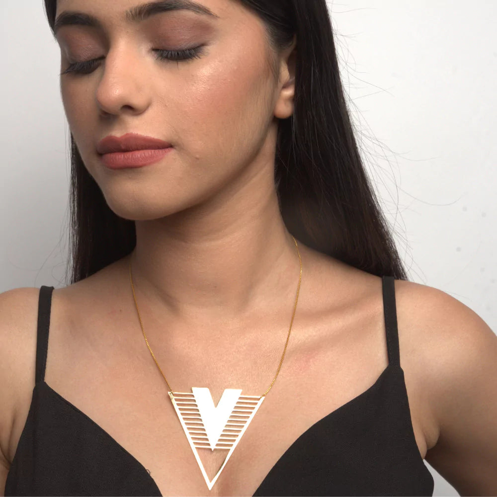 Flowstone Pendant Necklace - Natural Stone Jewelry for Modern Elegance