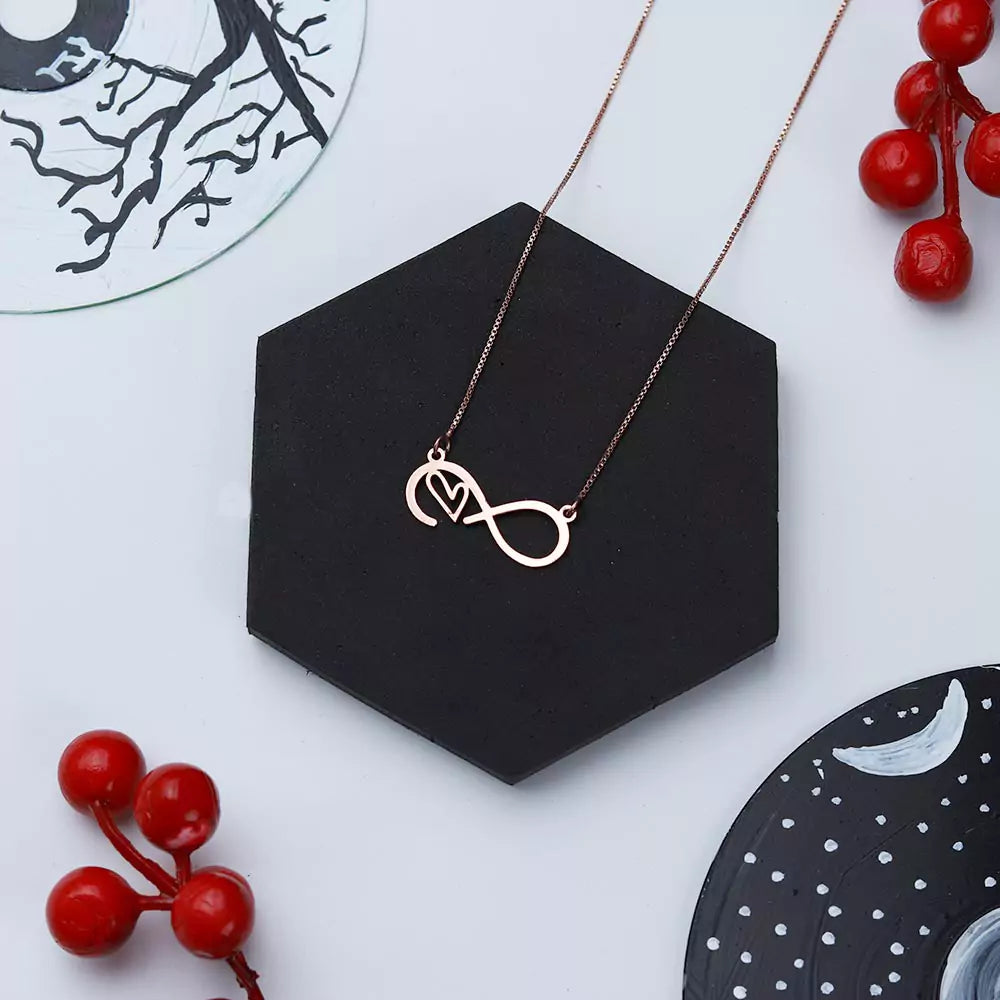 Heartily Pendant Necklace – A Symbol of Love in Gold Finish