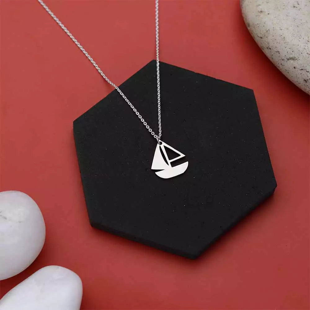 Sailboat Pendant – Nautical Jewelry for Ocean Enthusiasts in Silver Finish