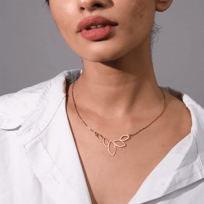 Leaves Pendant Necklace