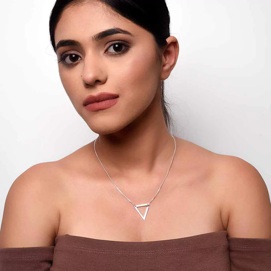 Stylish Inverted Triangle Pendant Necklace – Modern Geometric Jewelry Design
inverted triangle pendant necklace, modern geometric jewelry, stylish triangle pendant, contemporary inverted triangle necklace, unique geometric pendant, elegant inverted triangle jewelry