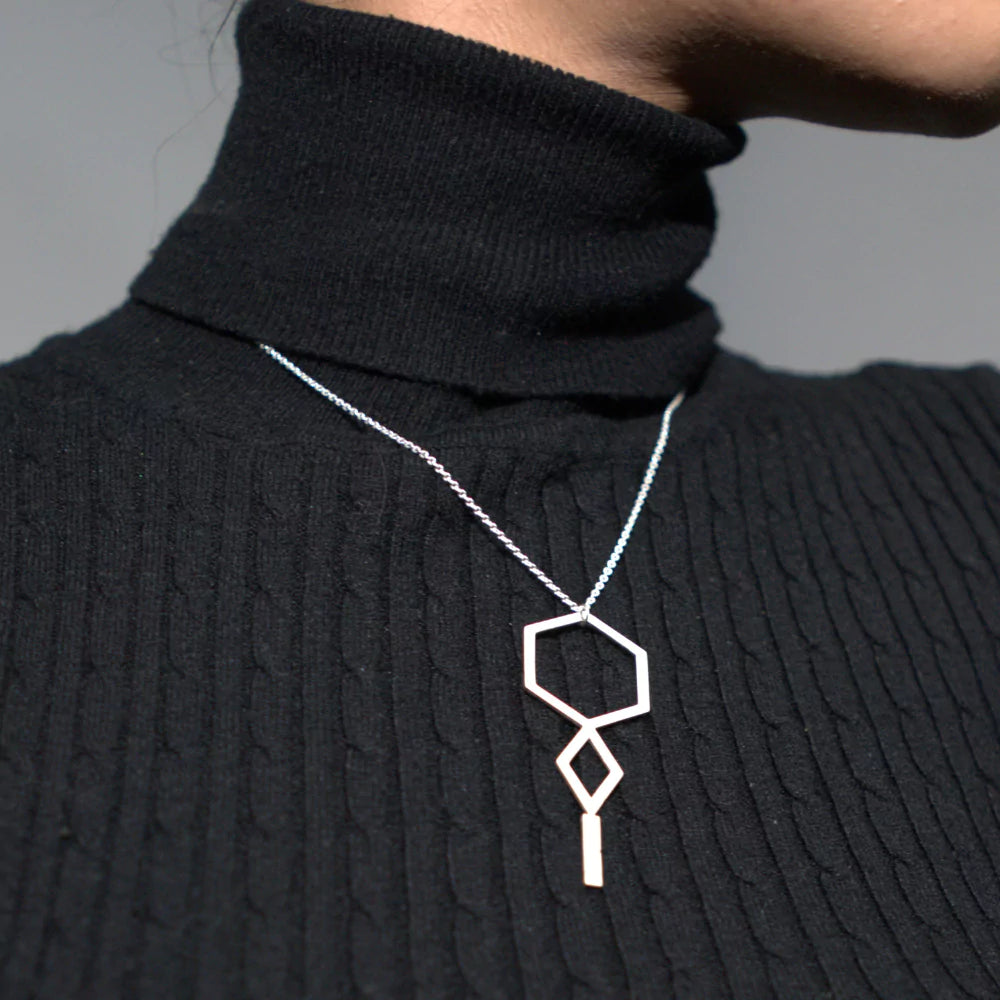 Regal Sceptre Pendant Necklace – Elegant Timeless Jewelry Design
sceptre pendant necklace, regal pendant jewelry, elegant sceptre pendant, timeless necklace design, high-quality sceptre jewelry, sophisticated pendant necklace