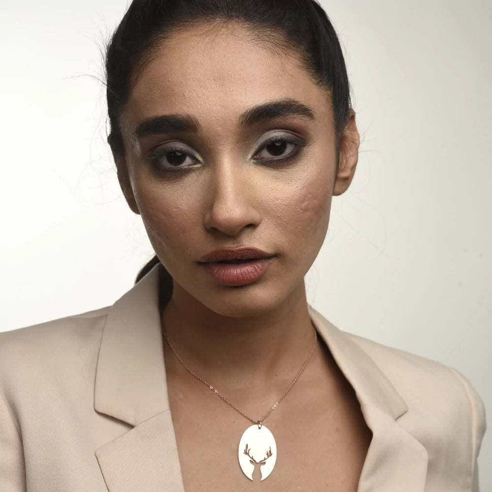 Deer Face Pendant Necklace - Rustic Nature-Inspired Jewelry for Women