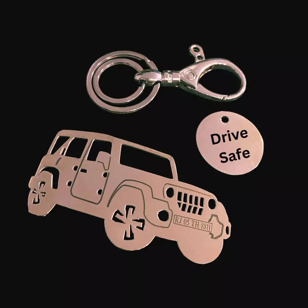 Custom Mahindra Thar Roxx 2025 keychain, laser-cut side profile, perfect gift for Thar lovers