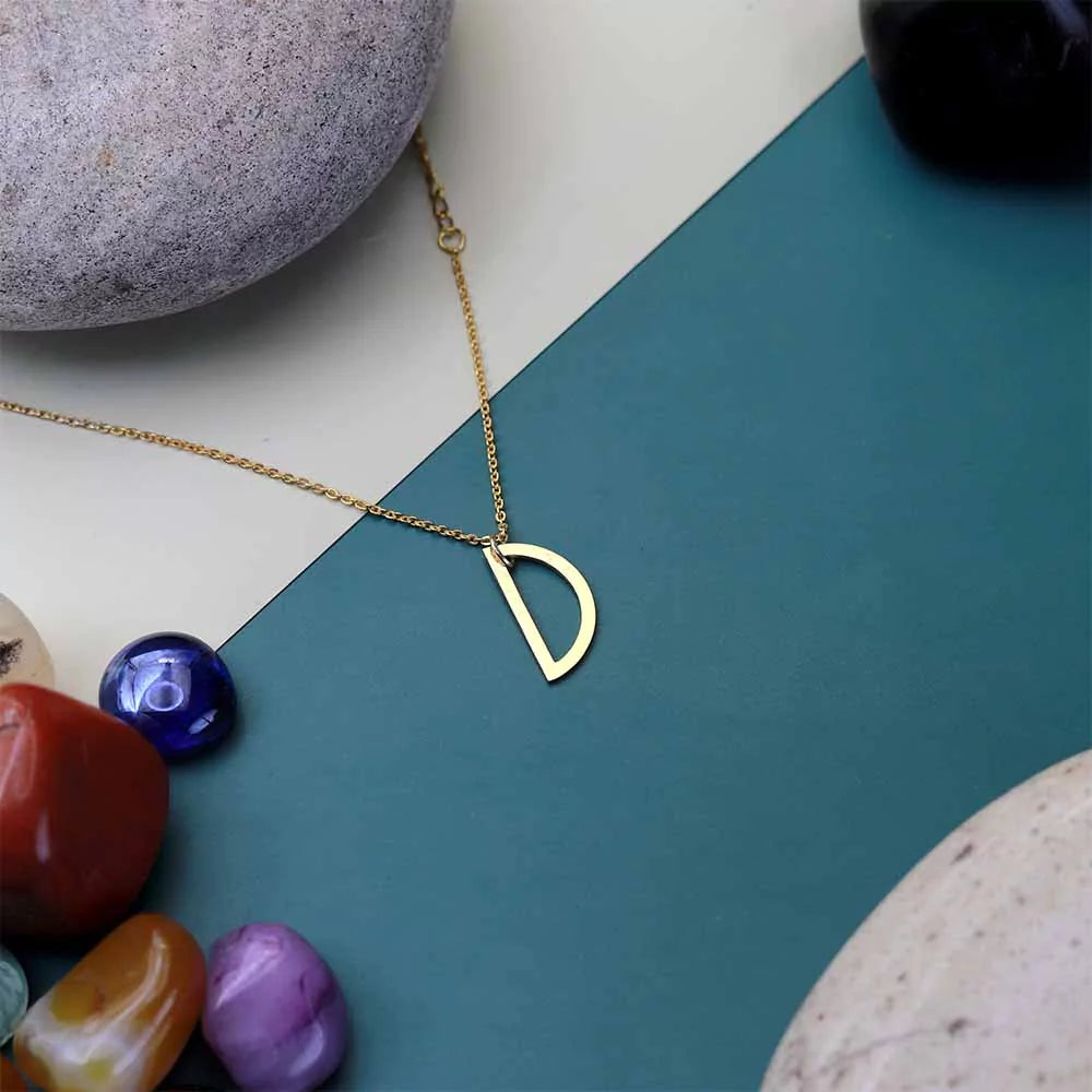 half circle pendant necklace, modern minimalist jewelry, chic pendant necklace, elegant half circle pendant, contemporary jewelry design, stylish half circle pendant