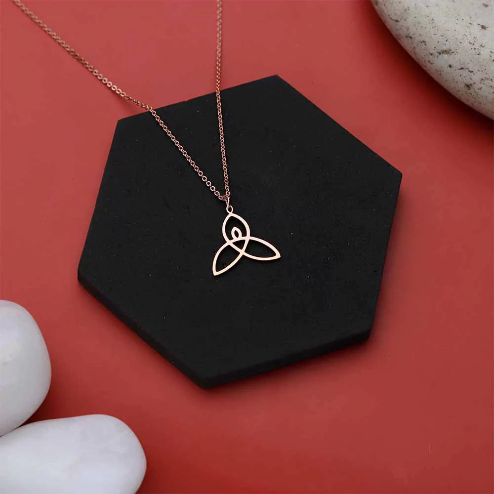 Trinity Symbol Pendant Necklace – Elegant Meaningful Jewelry Design
trinity symbol pendant necklace, meaningful jewelry design, elegant trinity pendant, spiritual symbol necklace, high-quality trinity pendant, stylish trinity jewelry