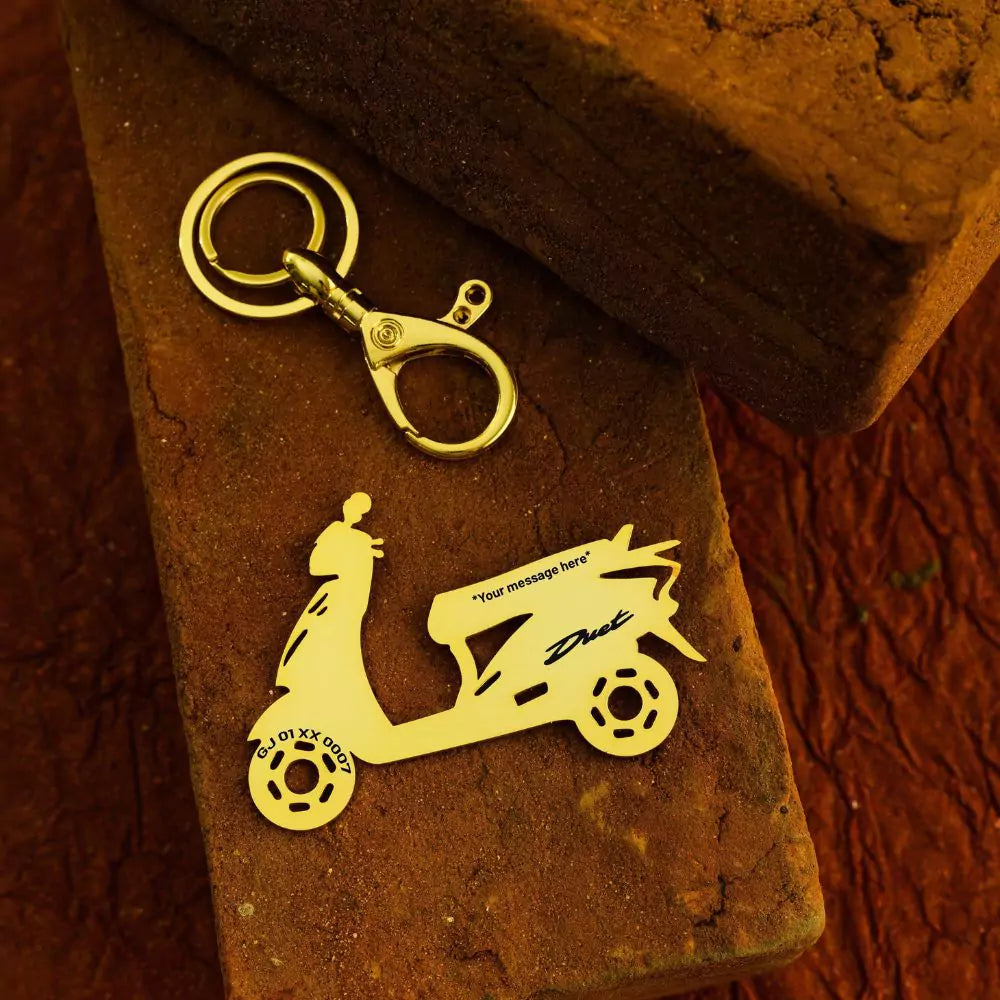 Hero Duet scooter keychain – thoughtful gift for daily riders