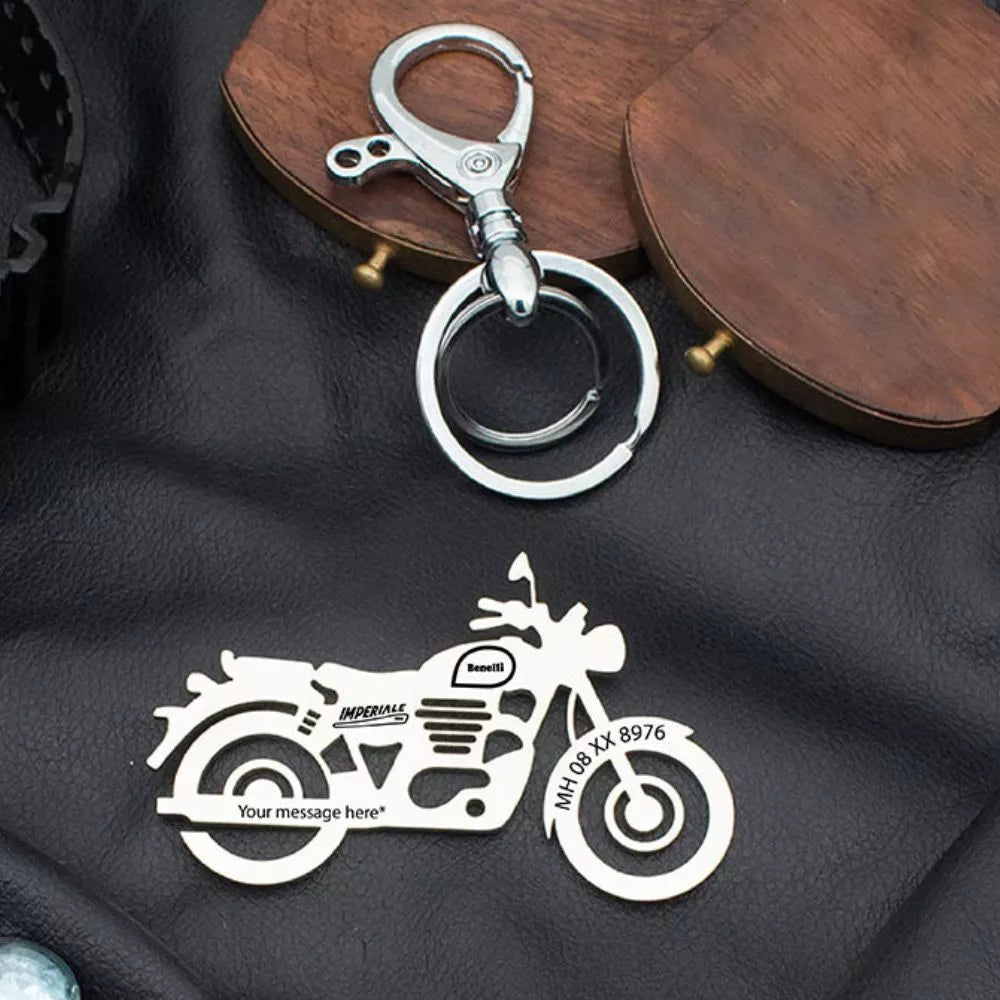 Benelli Imperiale 400 personalised keychain with name – perfect gift for bikers