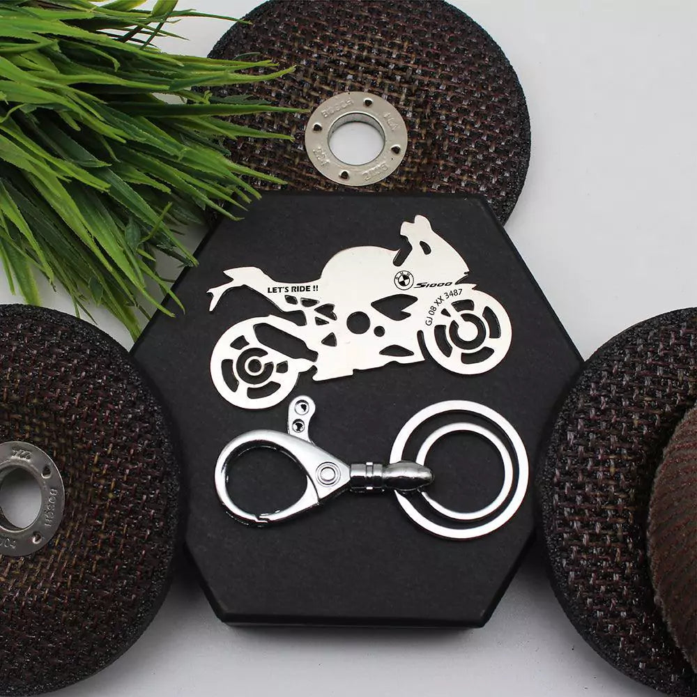 BMW S1000R personalised keychain – small gift, big emotions