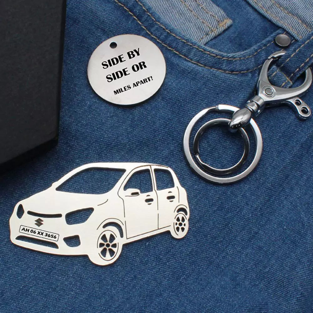 Brezza car keychain, simple design with personal engraving