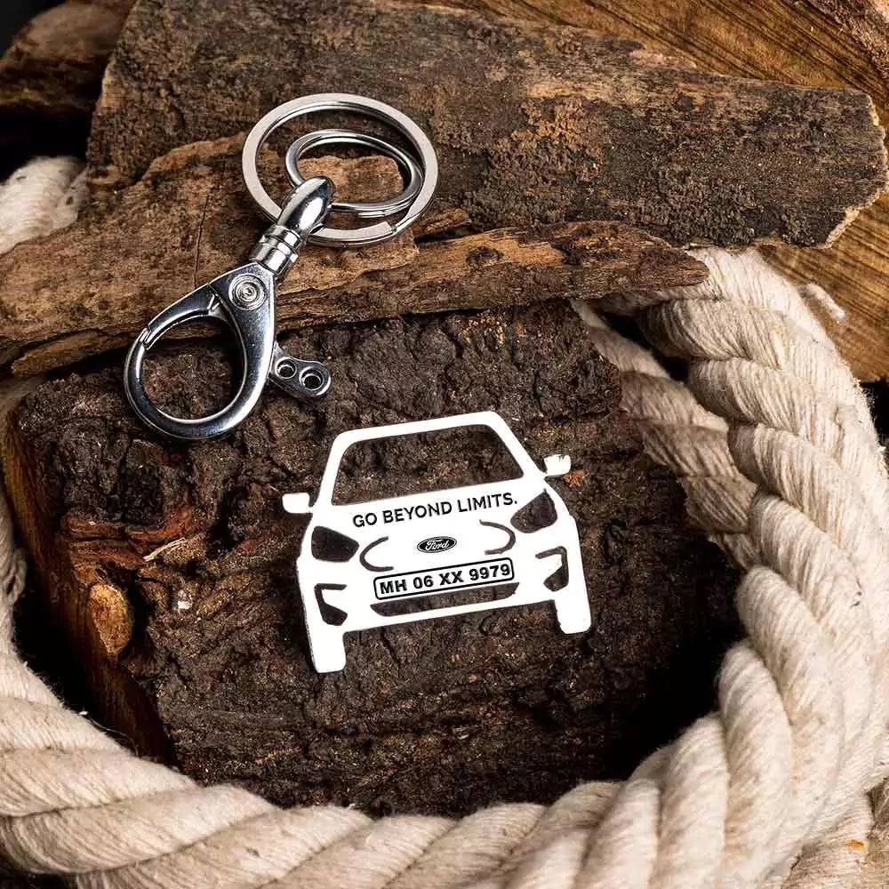 Freestyle custom keychain, practical add-on for modern car owners