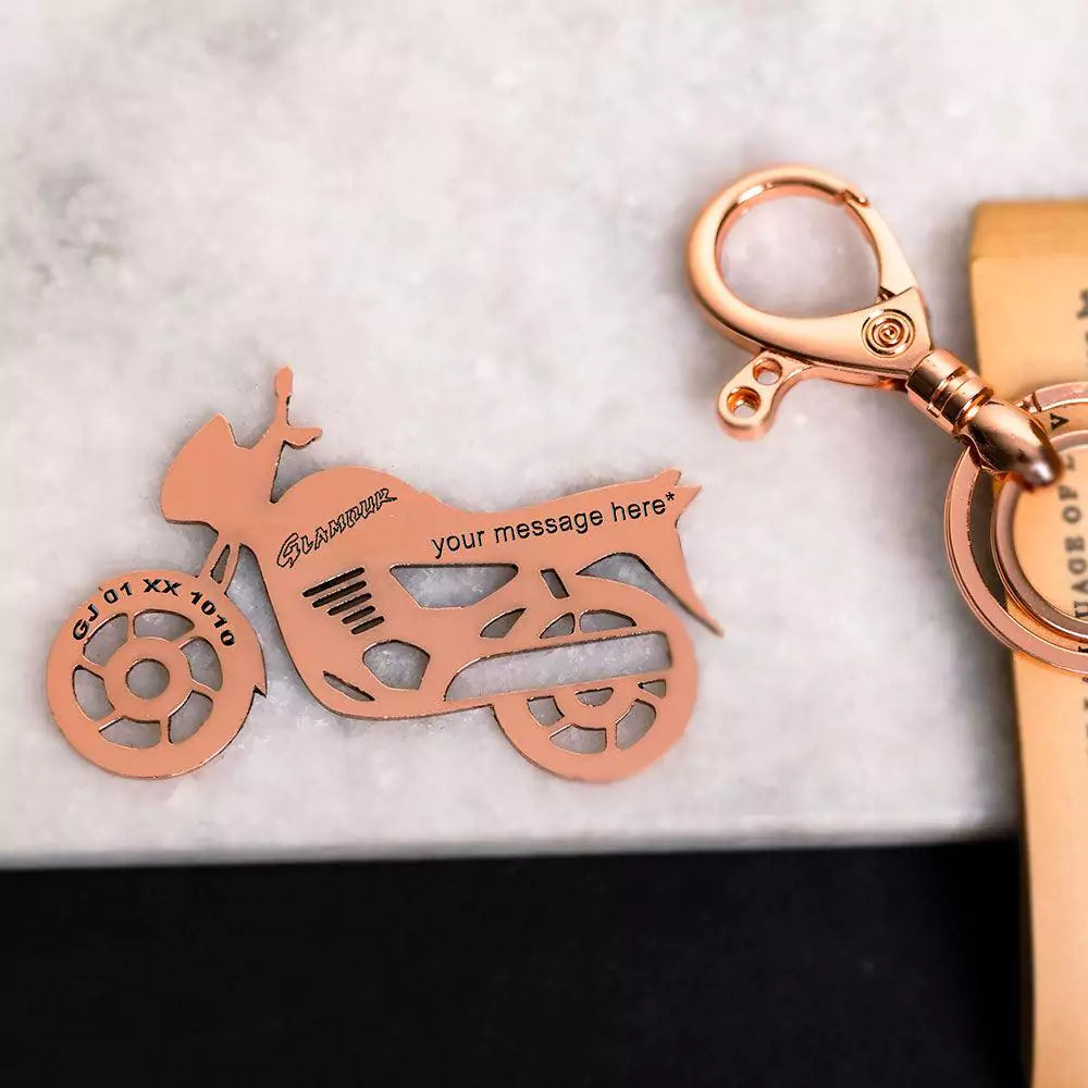 Hero Glamour bike keychain – thoughtful gift for daily riders