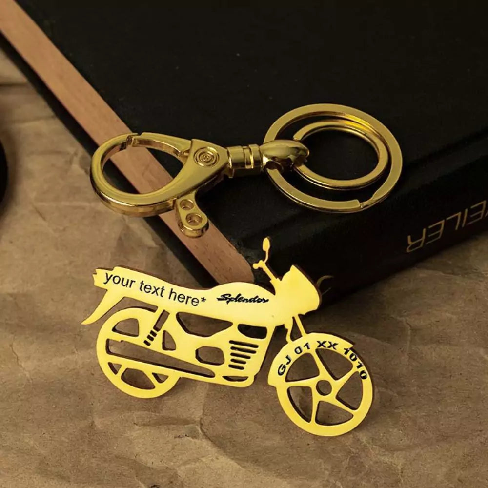 Hero HF Deluxe metal keychain for everyday bike keys