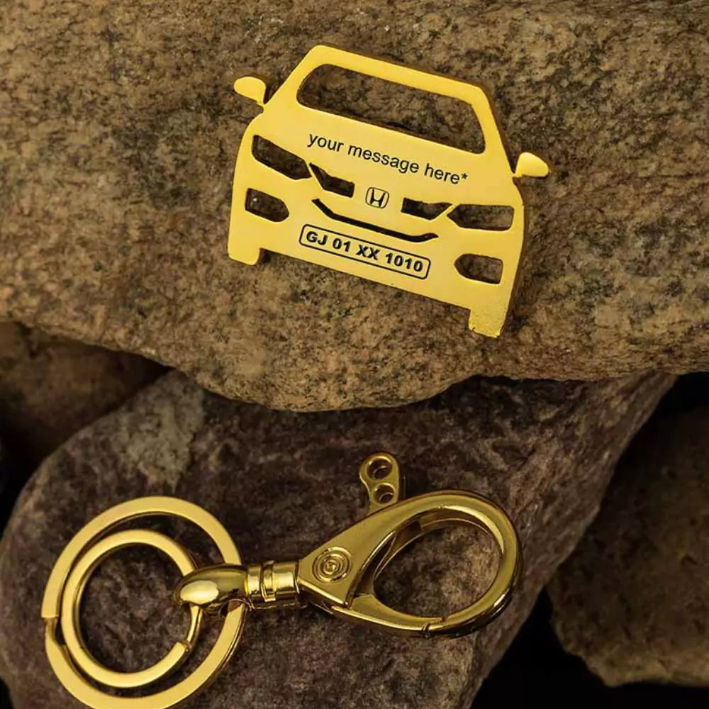 Custom City keychain, balanced design for daily car use