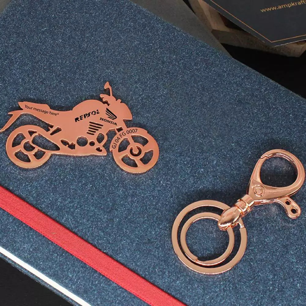 Racing-inspired keychain for riders who love speed and style