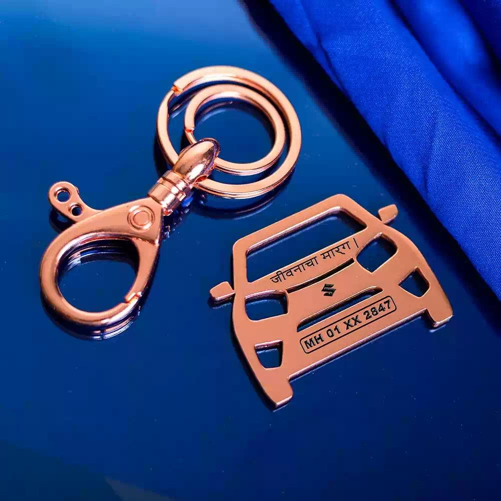 Customizable with name and number plate 💌➤Laser-engraved details for a premium finish 💯➤ Available in silver, gold, and rose gold finishes 😊➤Cash on delivery (COD) for hassle-free delivery ✅➤Perfect gift for car enthusiasts and Maruti Suzuki Celerio (2022) owners 🎁Personalized keychain for Maruti Suzuki Celerio Keychain