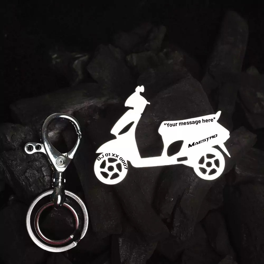 Hero Maestro Edge 125 BS6 metal keychain for everyday scooter keys