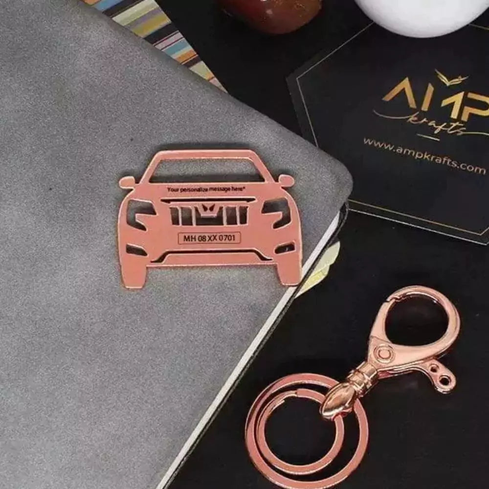 Mahindra XUV 700 metal keychain for everyday car keys
