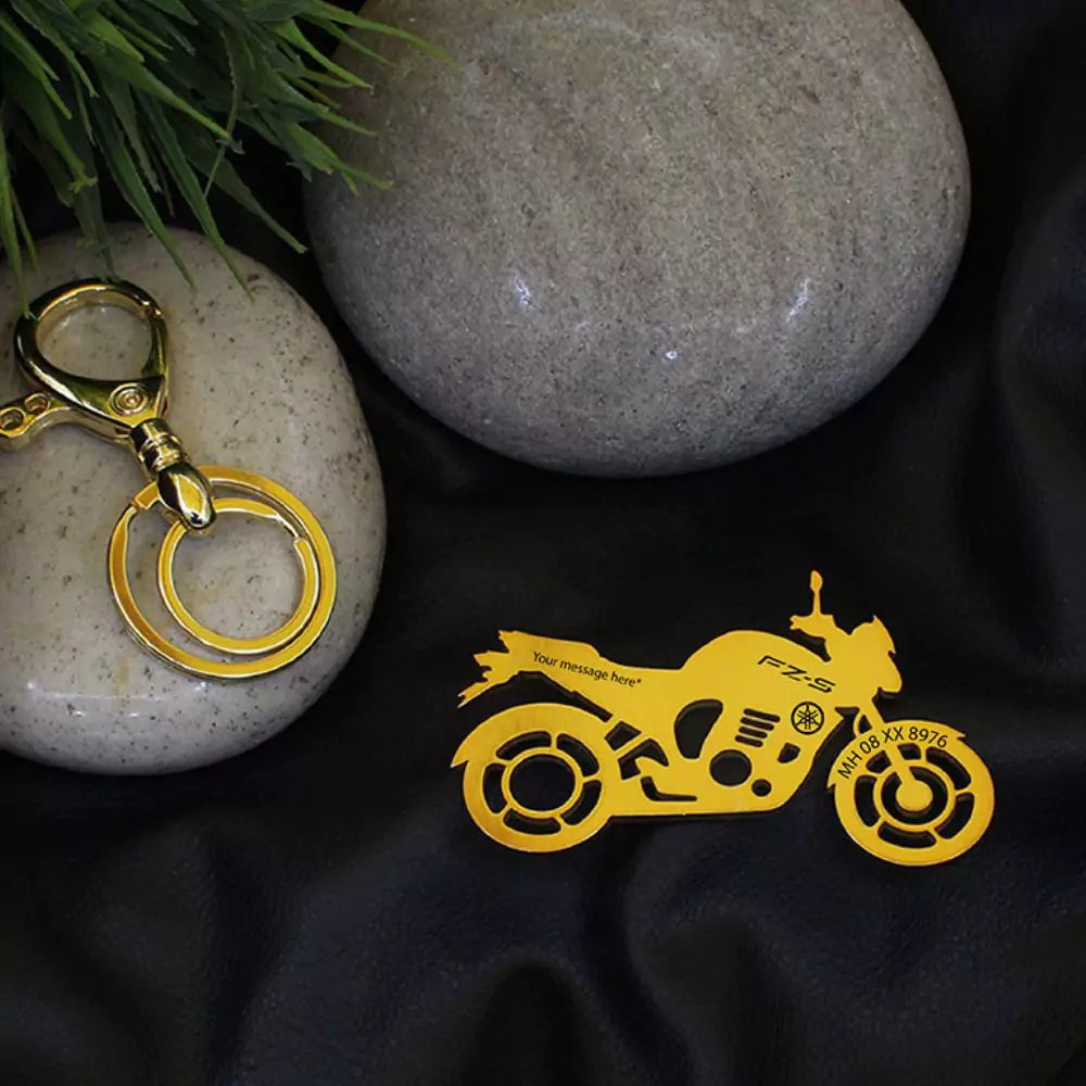 Clean key holder made for daily Yamaha FZ rides