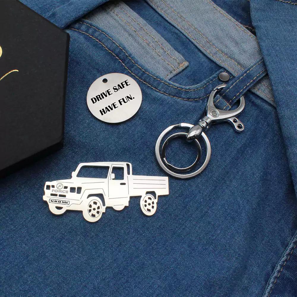 best gift idea for men, best friend gifts, custom engraved keychain with names, personalized keychains handwriting, personalized keychain online