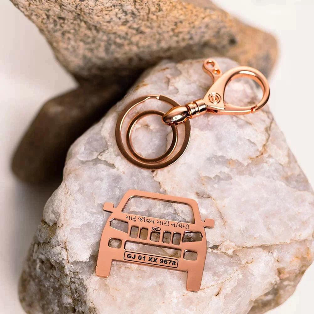 Everyday carry keyring designed for Mahindra TUV300 owners