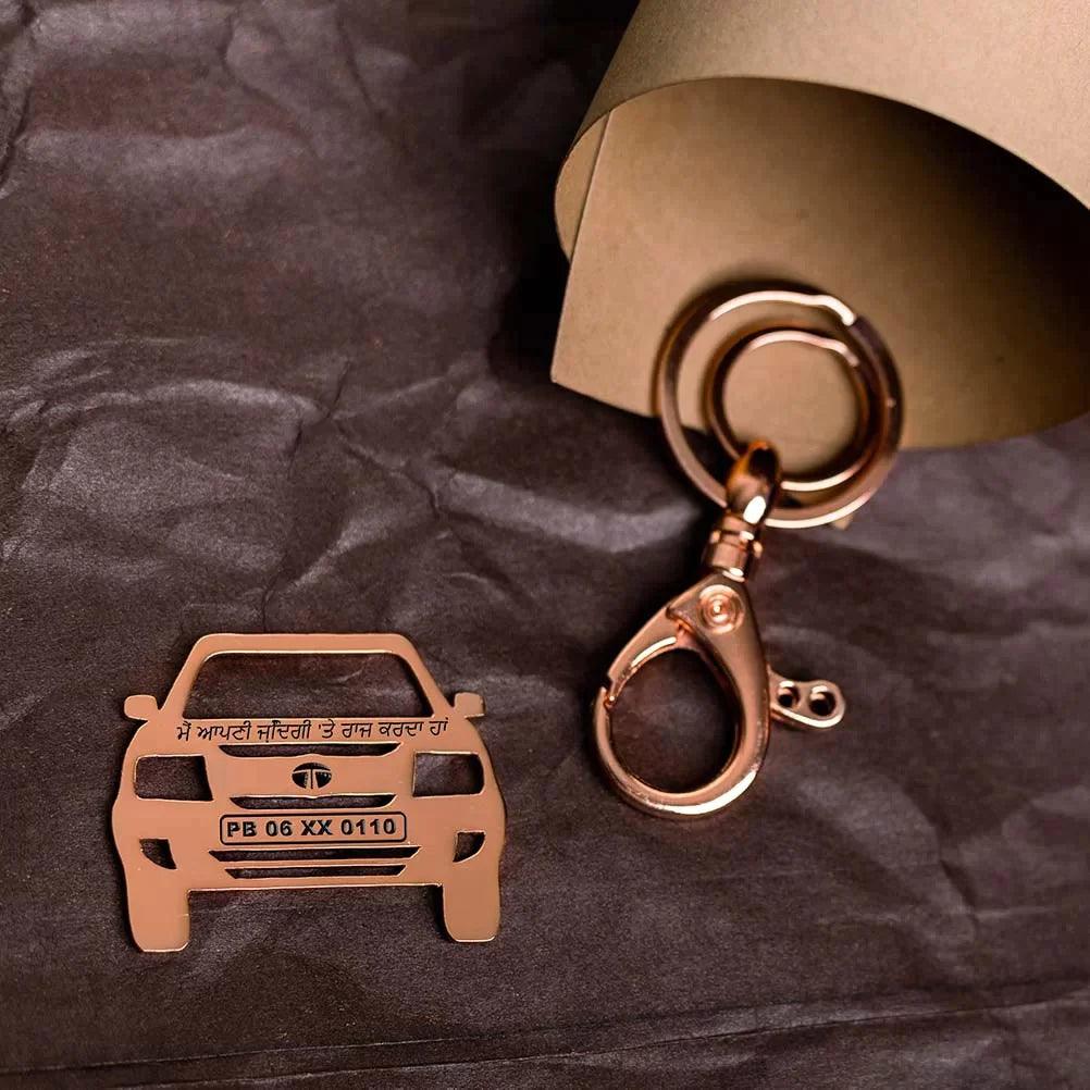 Personalized Tata Safari keychain gift for husband, custom engraved car accessory