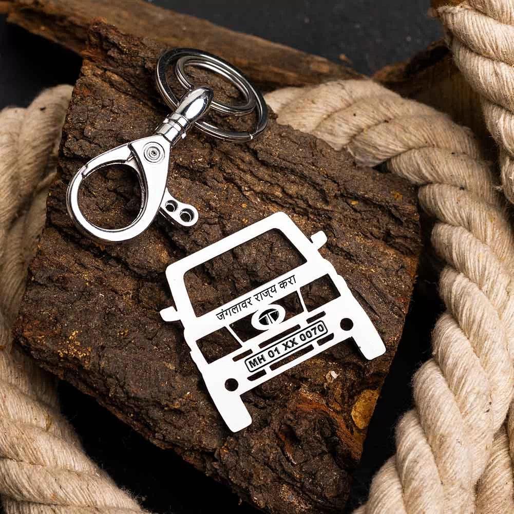 Personalized keychain for Tata Sumo Keychain